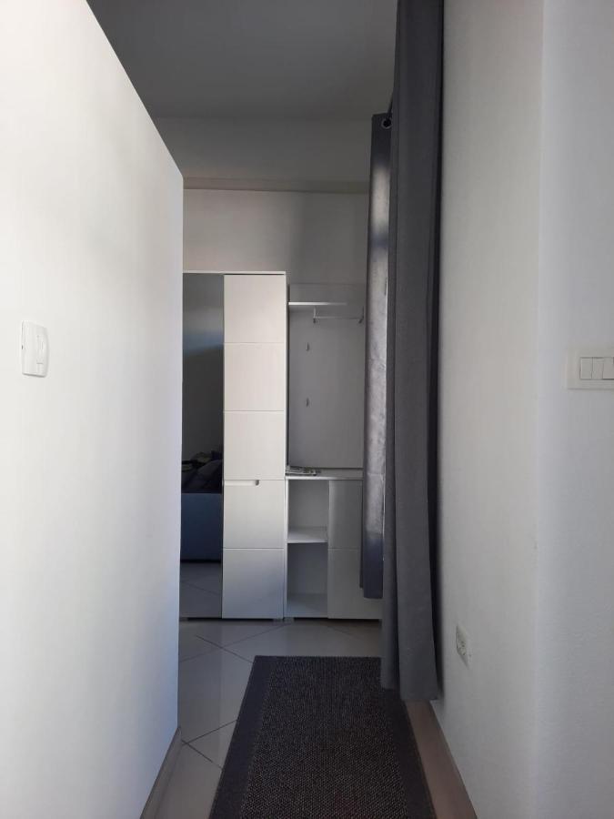 Apartment Gs Centar Gospić エクステリア 写真
